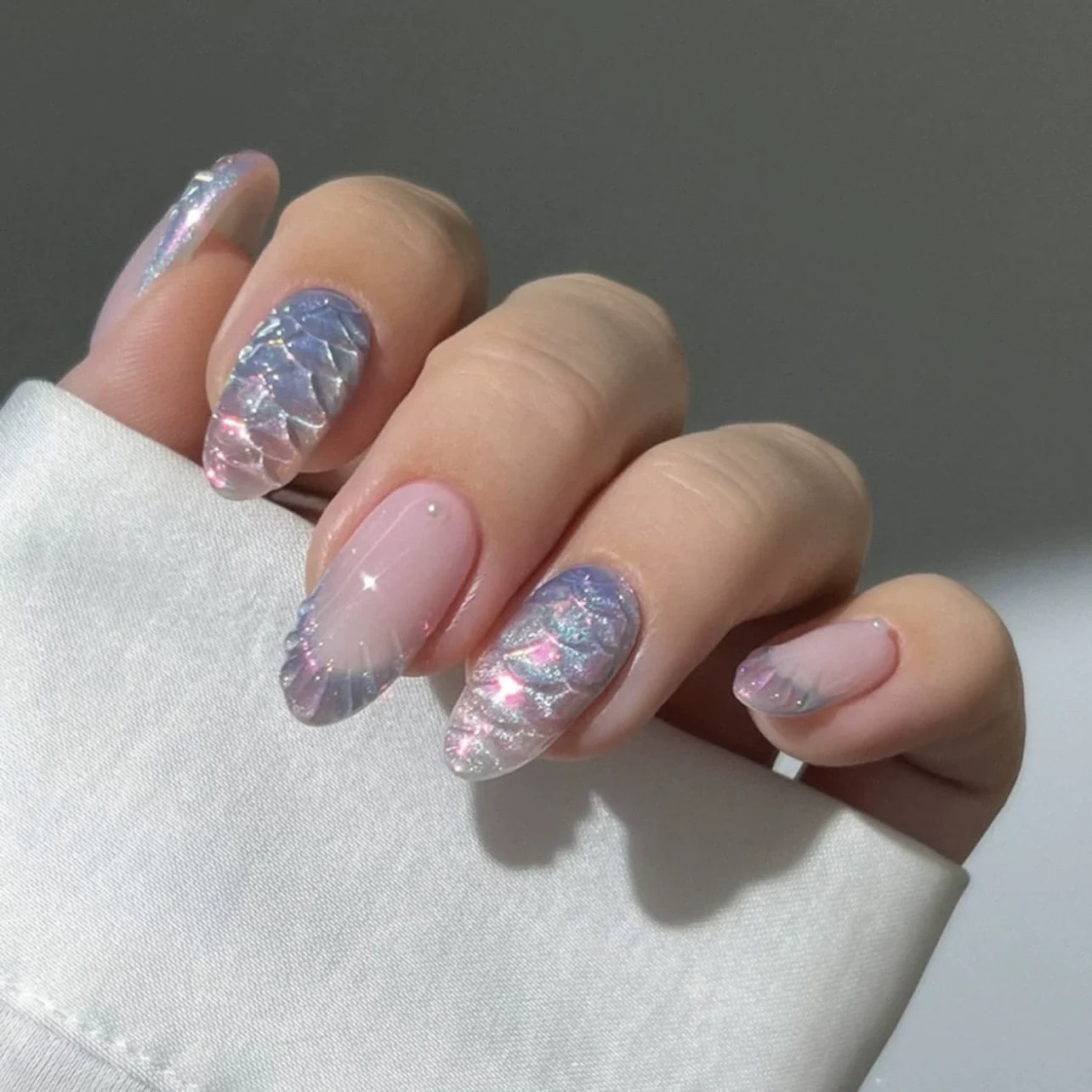 24Pcs Mid-length 3D Flowers Design Fingertips Sweet Butterfly Yellow Ripple Almond False Nails Detachable Full Cover Press Ons