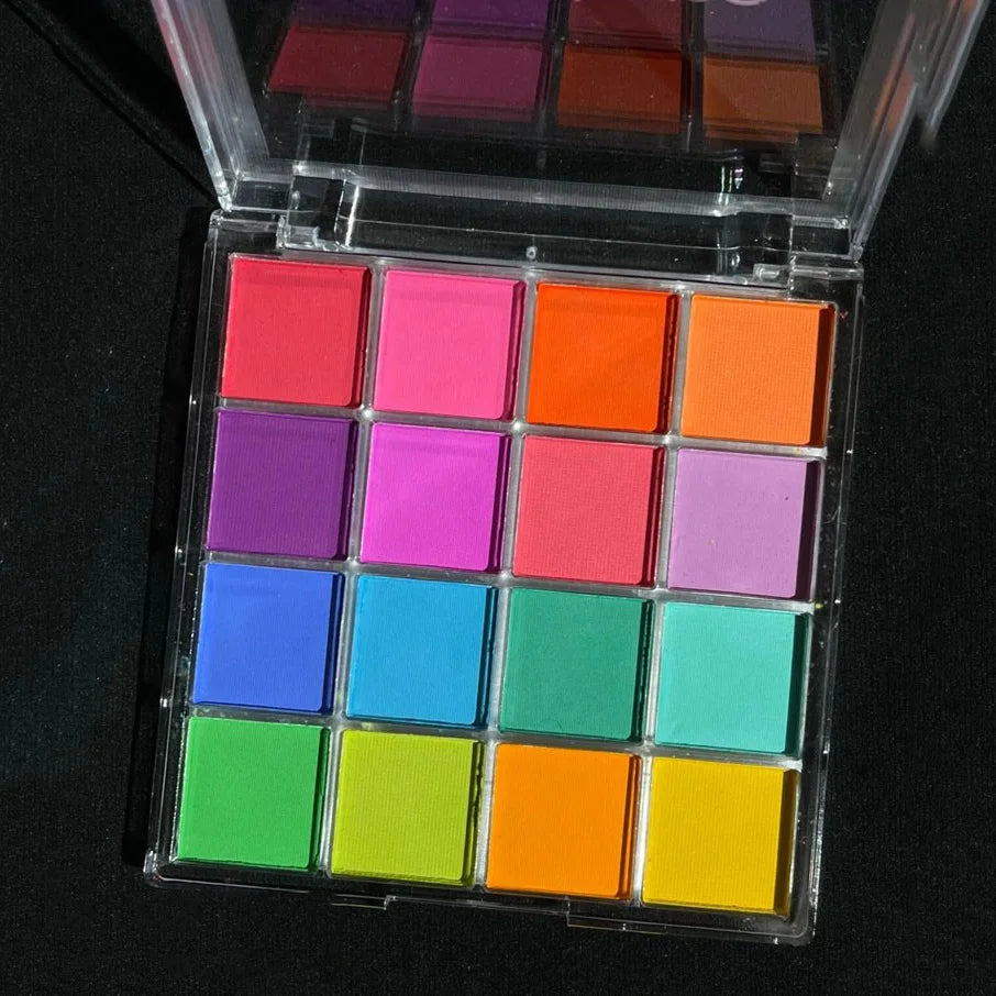 16-Grid 16 Color Solid Rubbing Powder Palette for Nail Art DIY Gradient Smudge Pat-pat Powder Nail Art Manicure Gradient Pigment