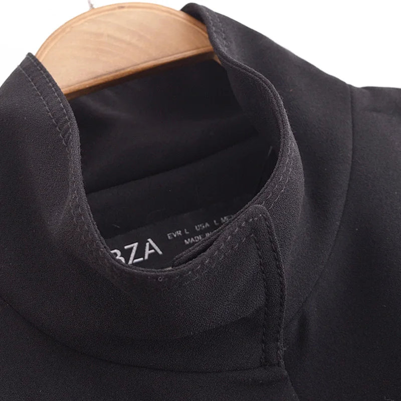 HXAO Black Cropped Cape Coat 2024 Women's Autumn Winter Oversized Long Sleeve Short Cloak Outerwear Fashion Casual Elegant Coat